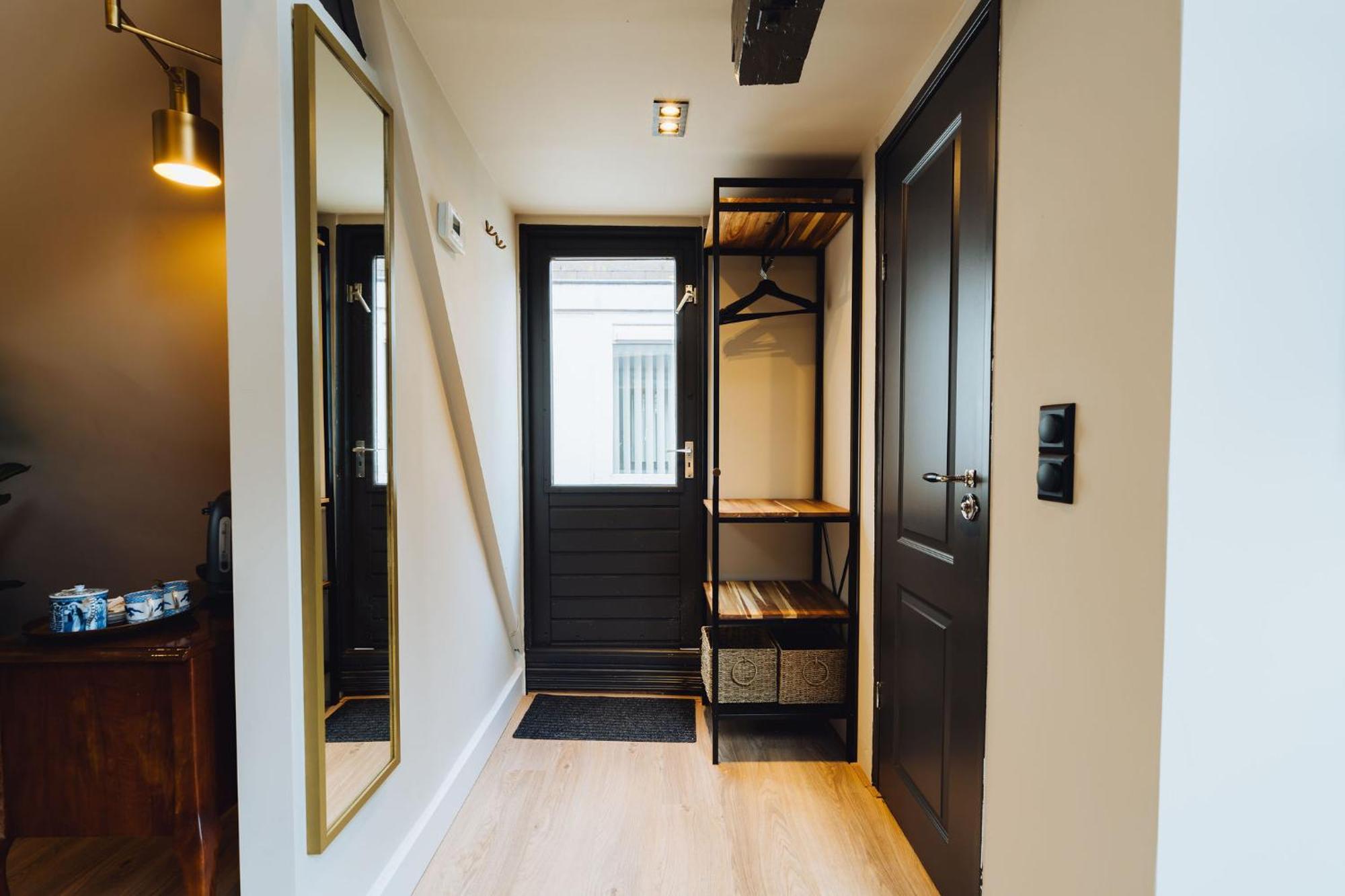Lok Historics Luxury Art-Inspired Loft In Historic City Centre! 하를렘 외부 사진