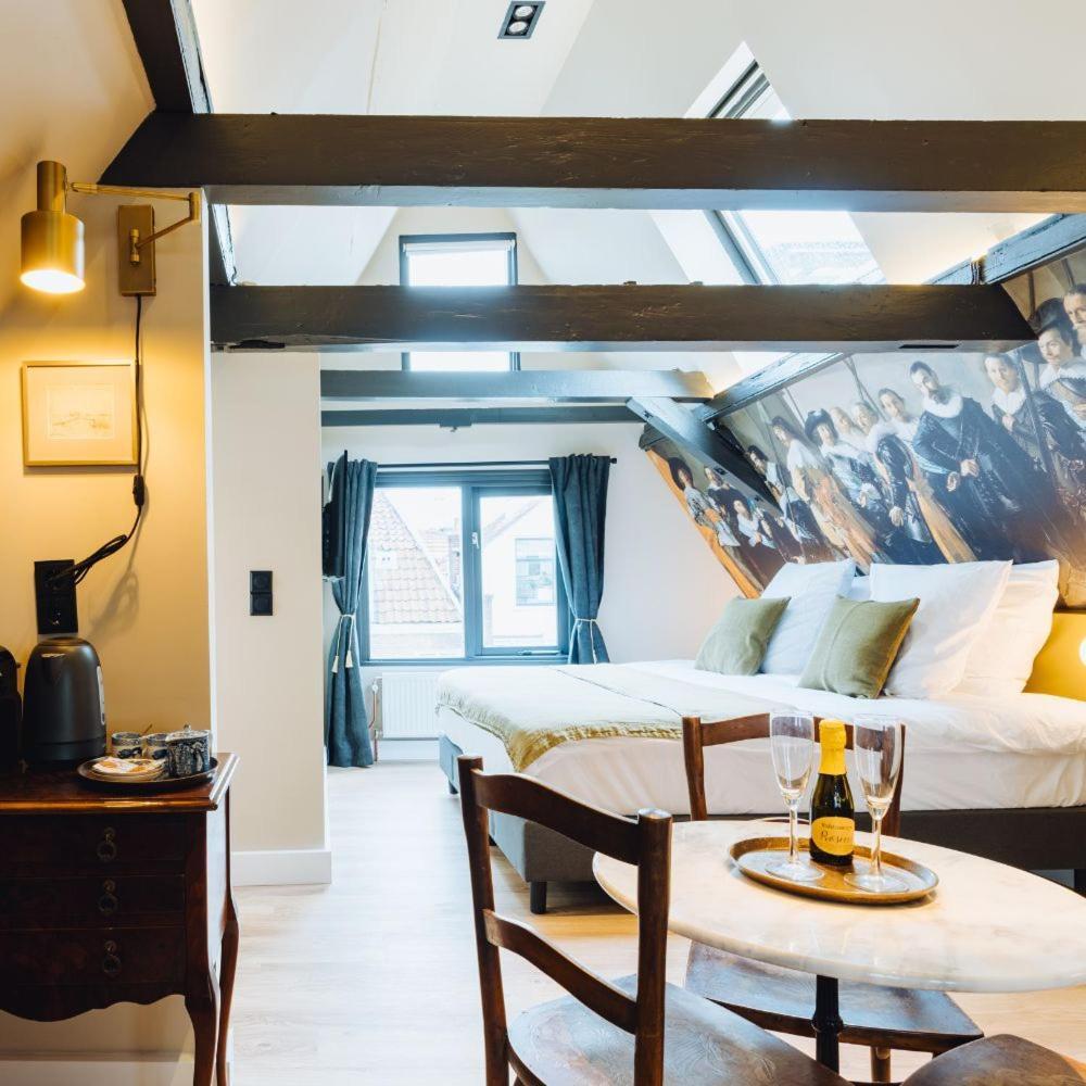 Lok Historics Luxury Art-Inspired Loft In Historic City Centre! 하를렘 외부 사진